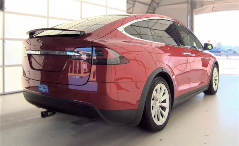 Used 2016 Tesla Model X 90D AWD/4WD image 9