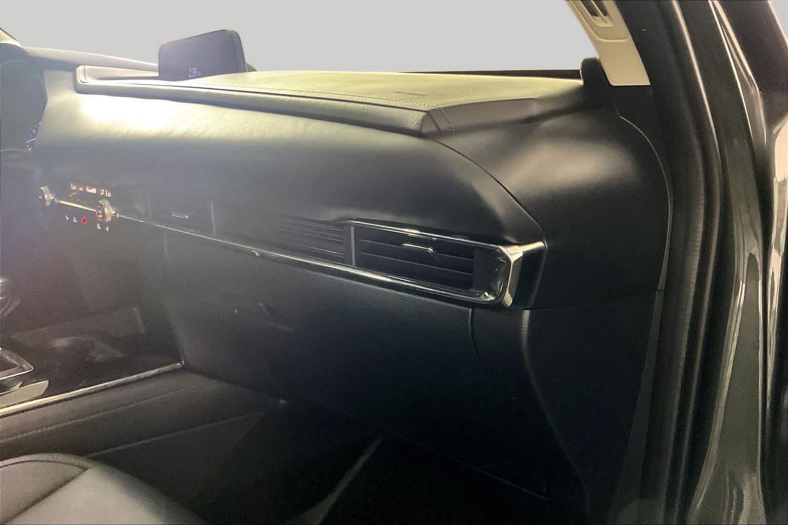 Used 2021 MAZDA CX-30 FWD 2.5 S w/ Preferred Package image 17