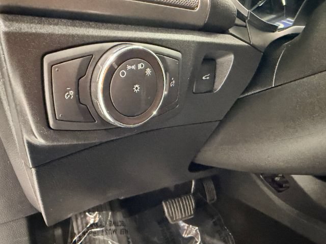 Used 2019 Ford Fusion SE FWD image 42