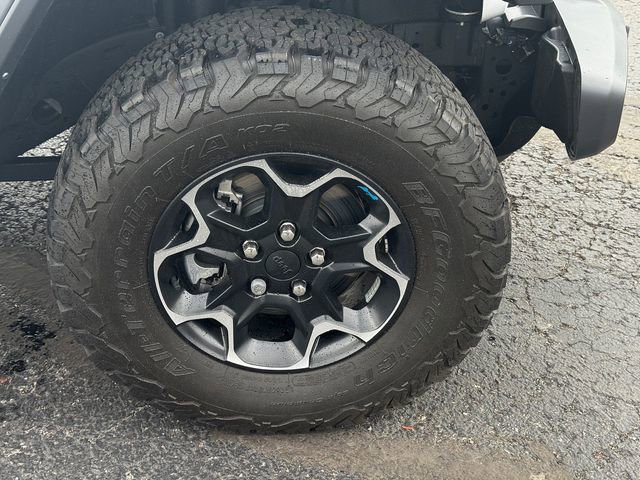 Used 2022 Jeep Wrangler Unlimited Rubicon 4xe w/ Safety Group image 9