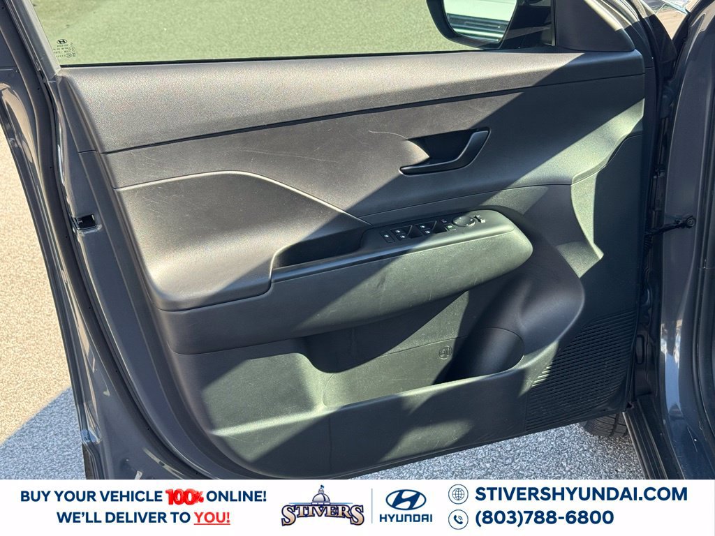 Certified 2024 Hyundai Kona SEL AWD/4WD image 24