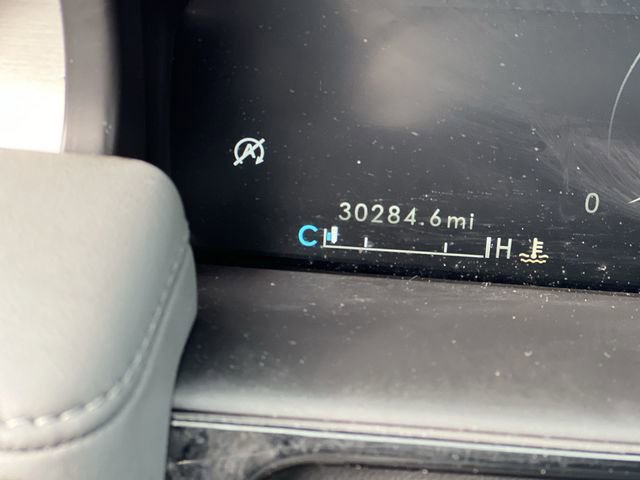 Used 2022 Lincoln Nautilus Reserve w/ Equipment Group 201A image 13