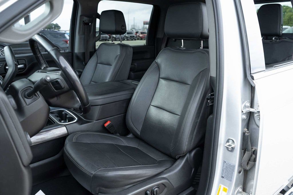 Used 2023 Chevrolet Silverado 3500 LTZ w/ LTZ Texas Edition image 12