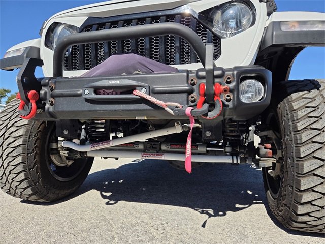 Certified 2021 Jeep Gladiator Willys image 14