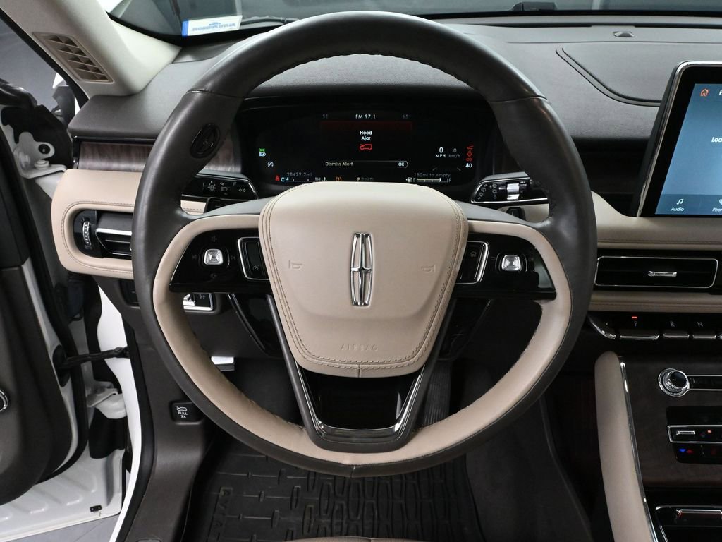 Used 2023 Lincoln Aviator Reserve image 27