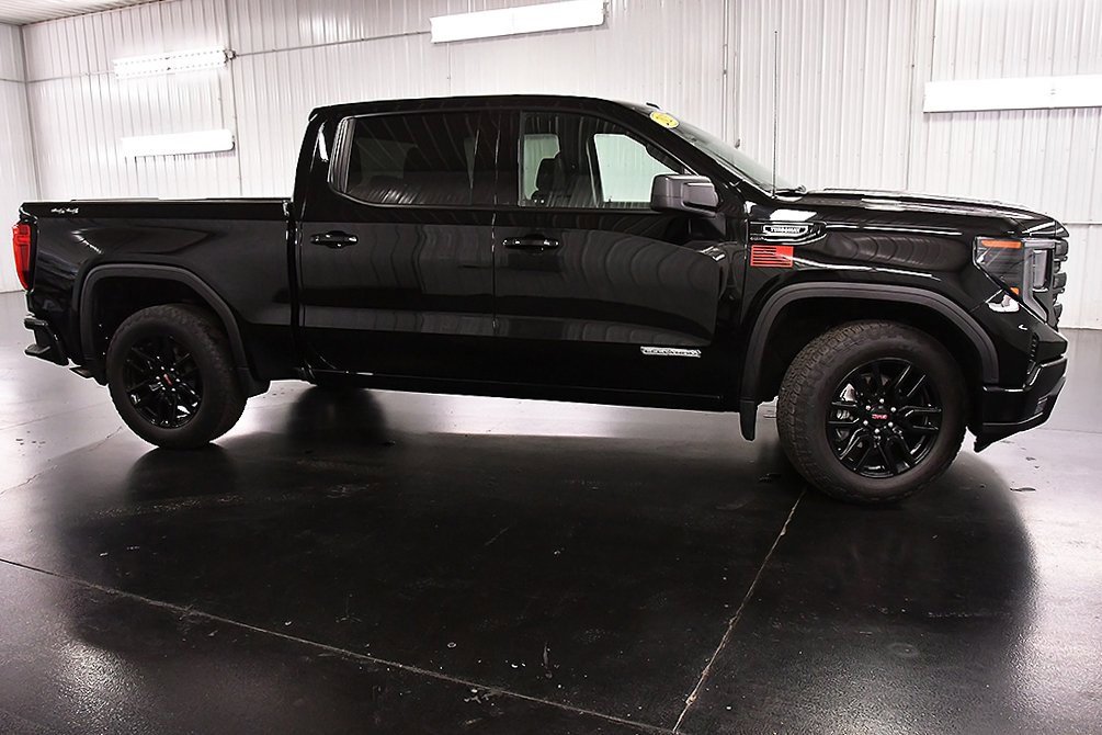 Used 2025 GMC Sierra 1500 Elevation image 8