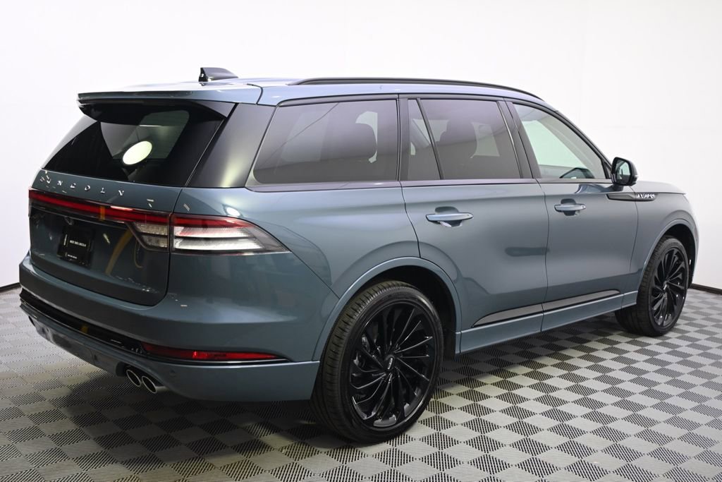 New 2026 Lincoln Aviator Reserve image 7