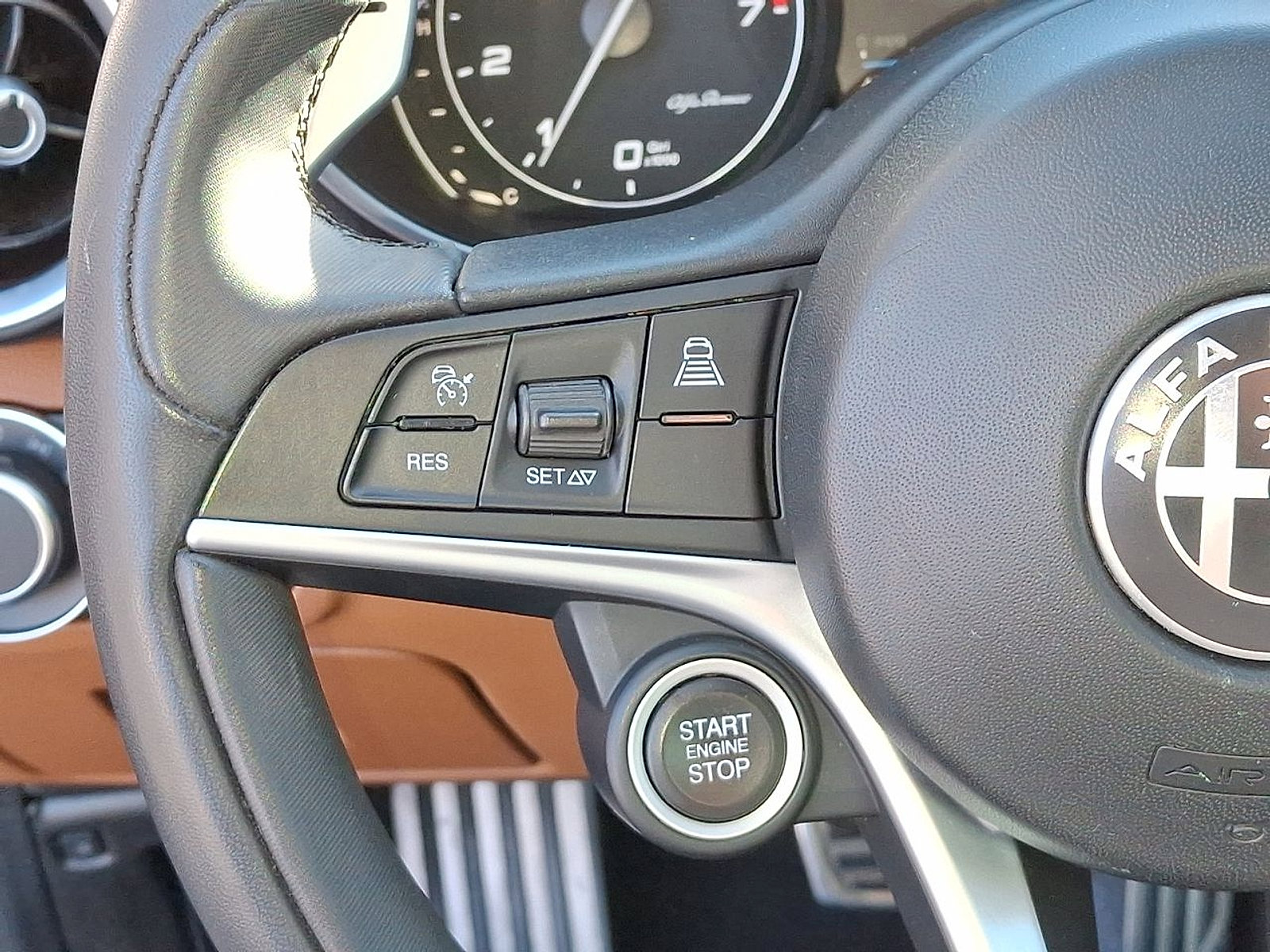 Used 2019 Alfa Romeo Giulia Ti Sport w/ Quick Order Package 22S Sport image 17