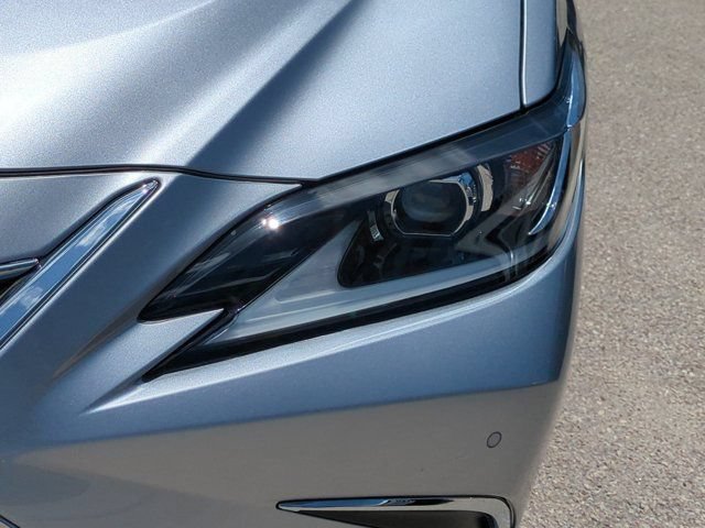 Used 2025 Lexus ES 350 w/ Premium Package FWD image 9