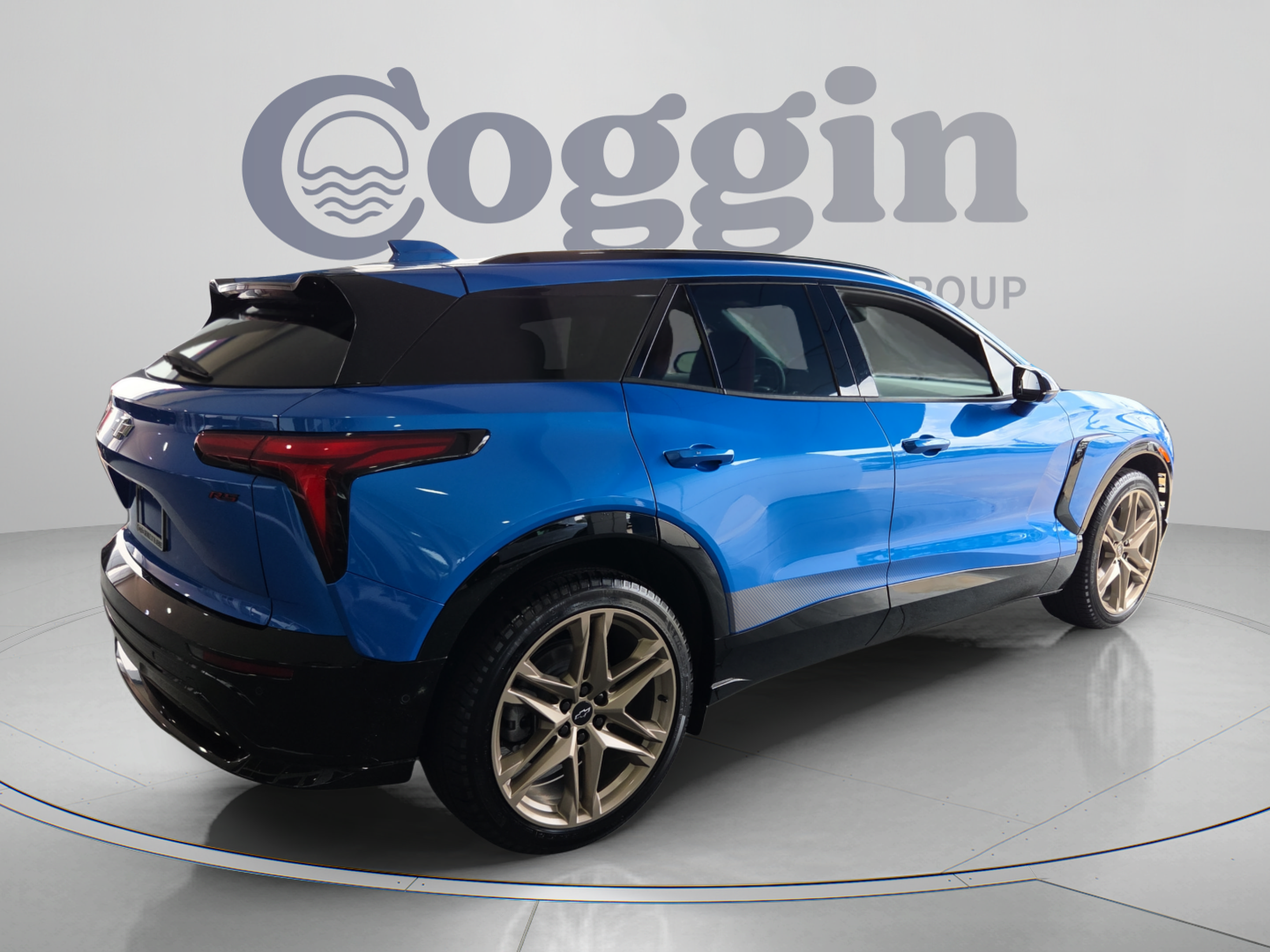 New 2026 Chevrolet Blazer EV RS w/ LPO, Tech Bronze Package FWD image 5