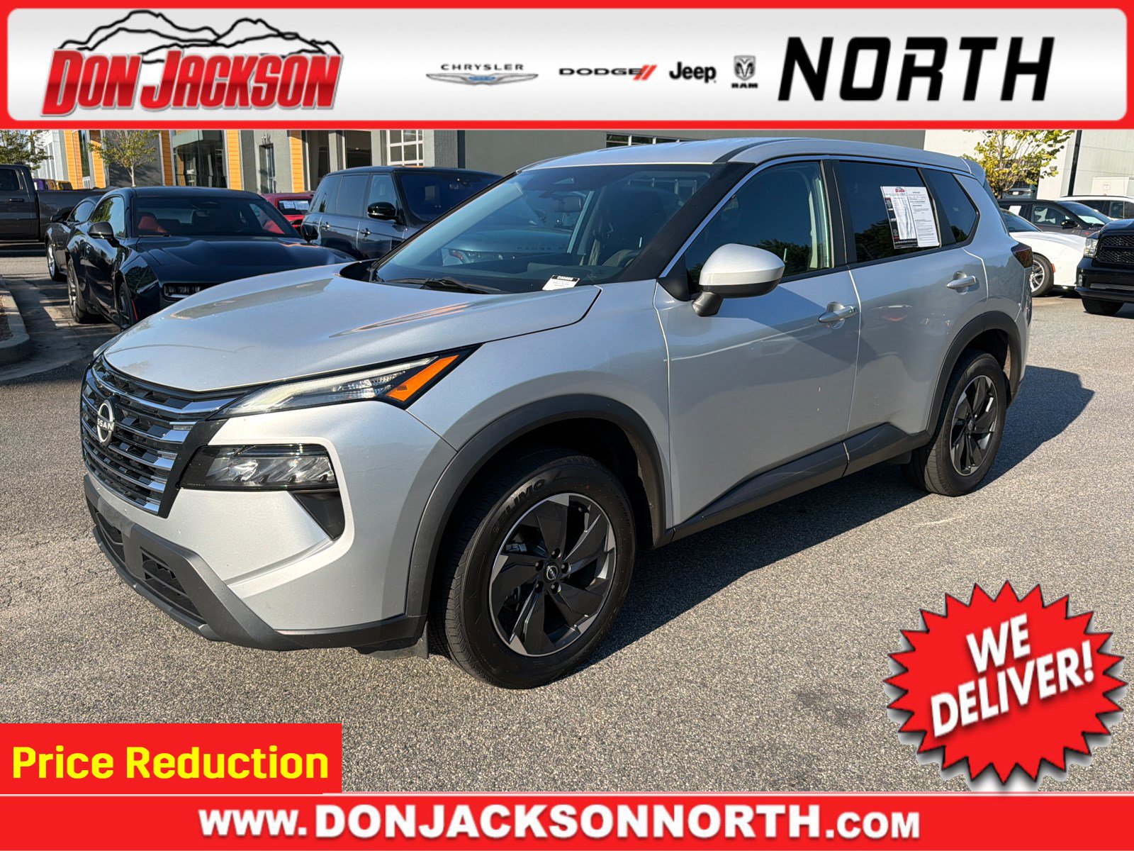 Used 2024 Nissan Rogue SV AWD/4WD image 1