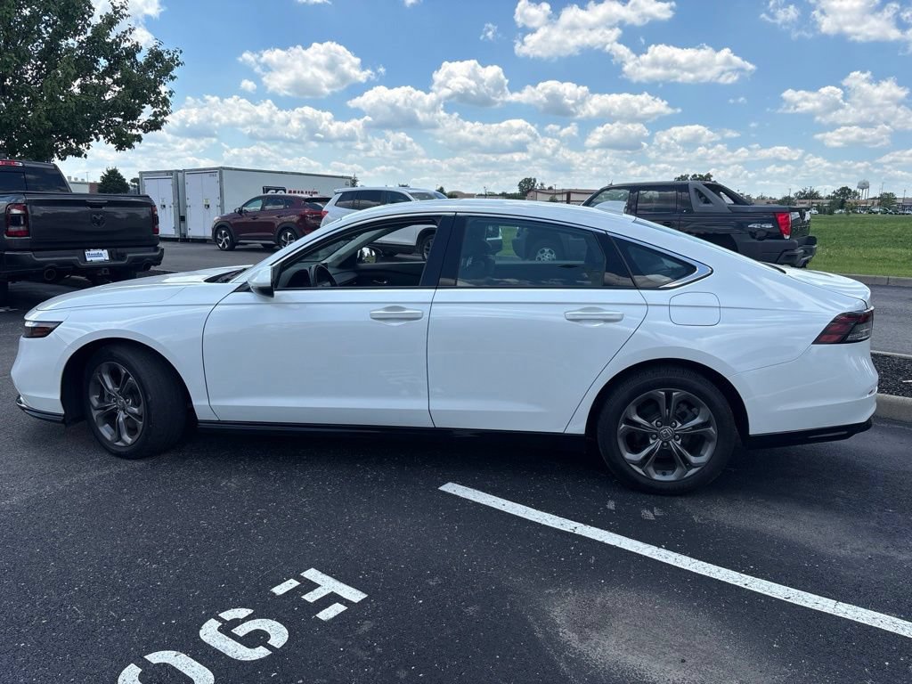 Used 2023 Honda Accord EX-L image 7