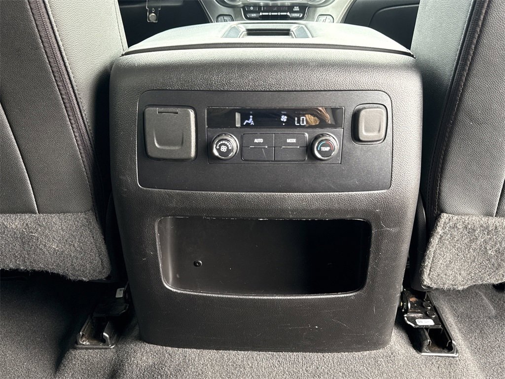 Used 2020 Chevrolet Tahoe LT image 25