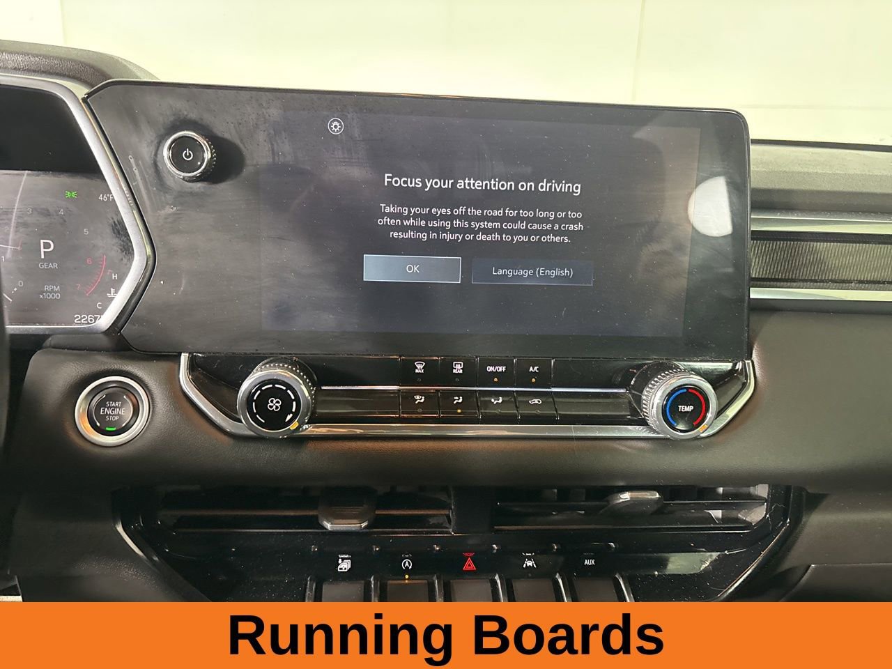 Used 2025 GMC Canyon Elevation image 13