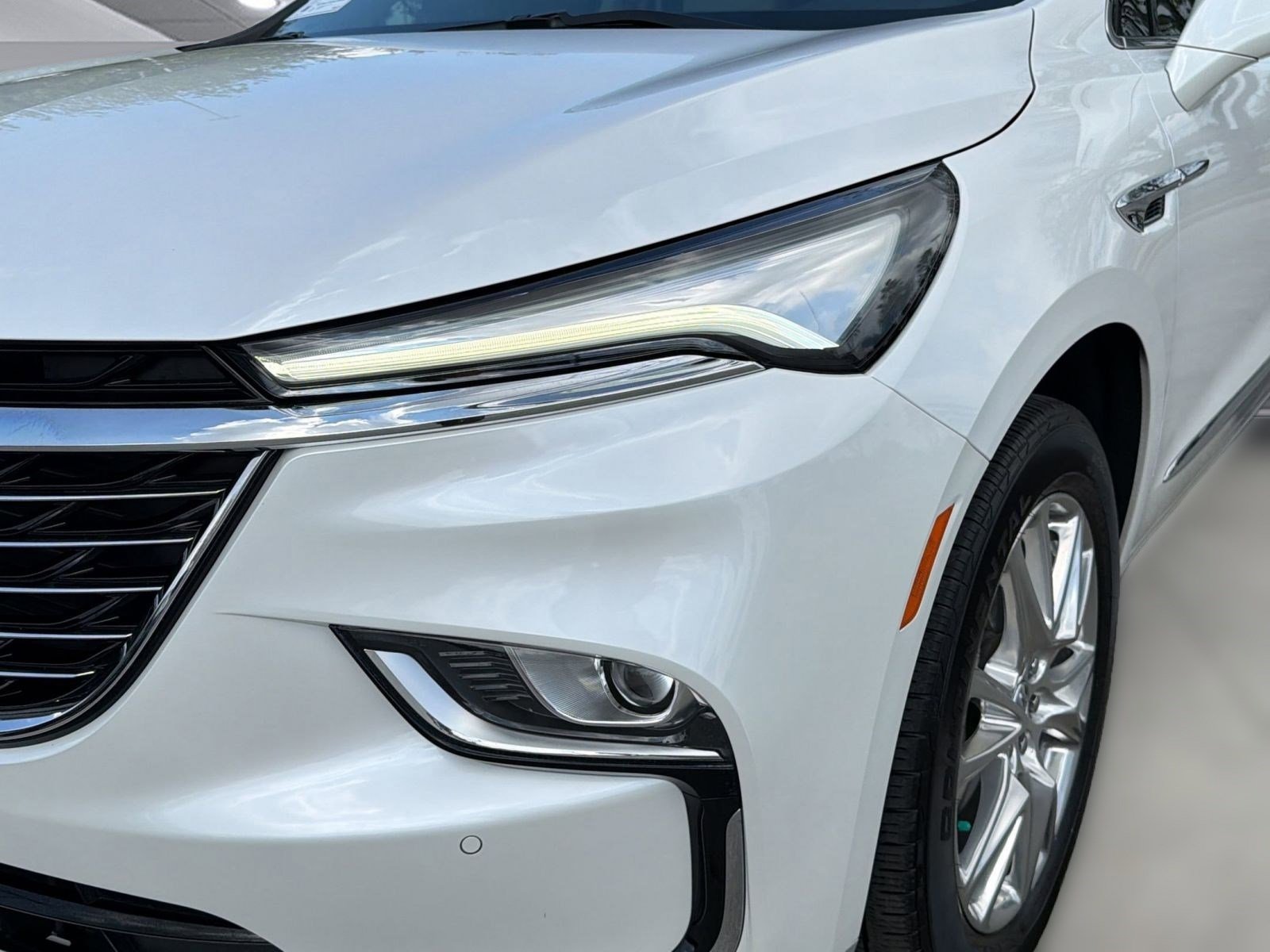 Certified 2023 Buick Enclave Essence w/ Experience Buick Package image 11