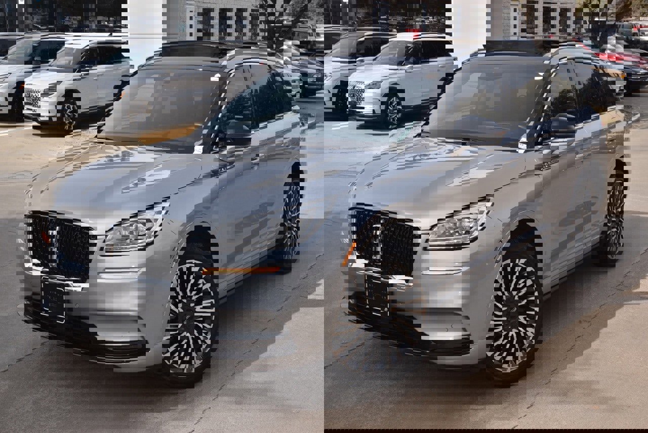 Used 2021 Lincoln Corsair Reserve w/ Equipment Group 201A image 42