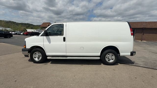 Certified 2022 Chevrolet Express 2500 w/ Driver Convenience Package image 5