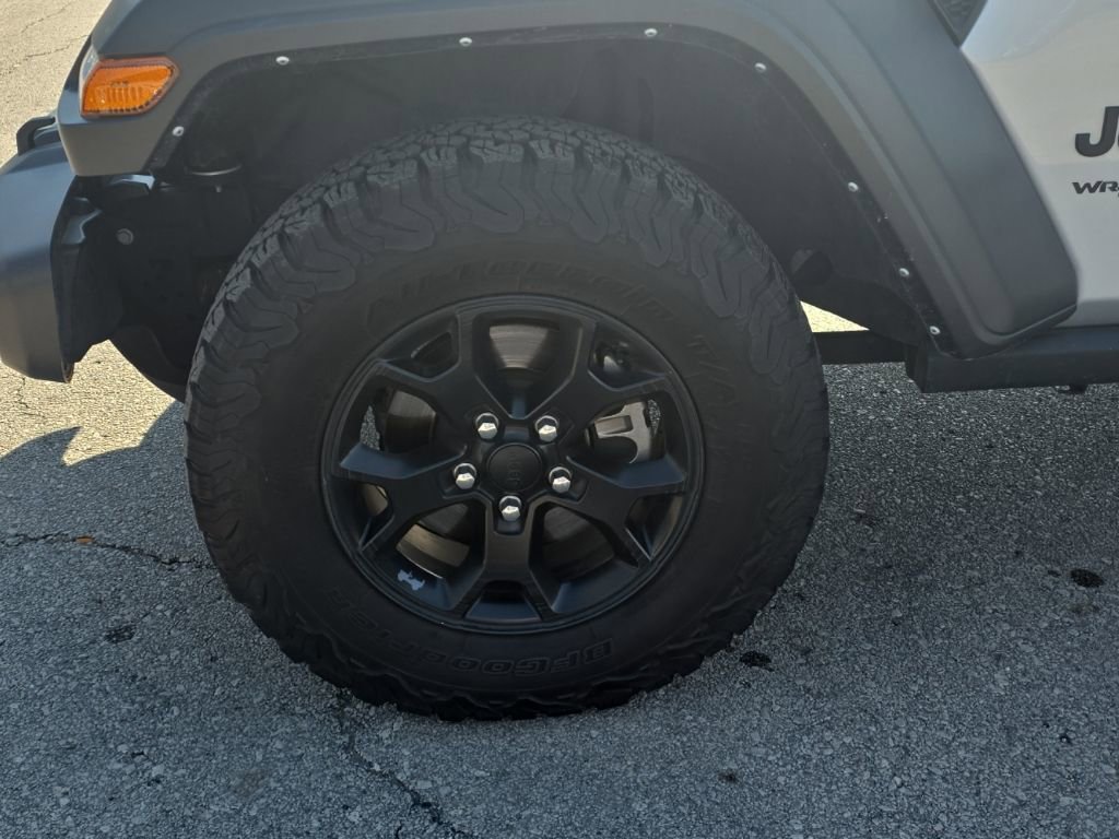 Used 2022 Jeep Wrangler Unlimited Willys image 12