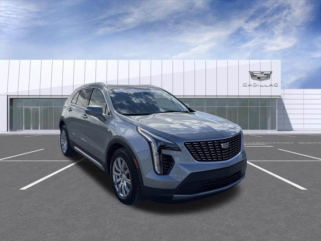 Certified 2023 Cadillac XT4 Premium Luxury w/ Cold Weather Package AWD/4WD image 1