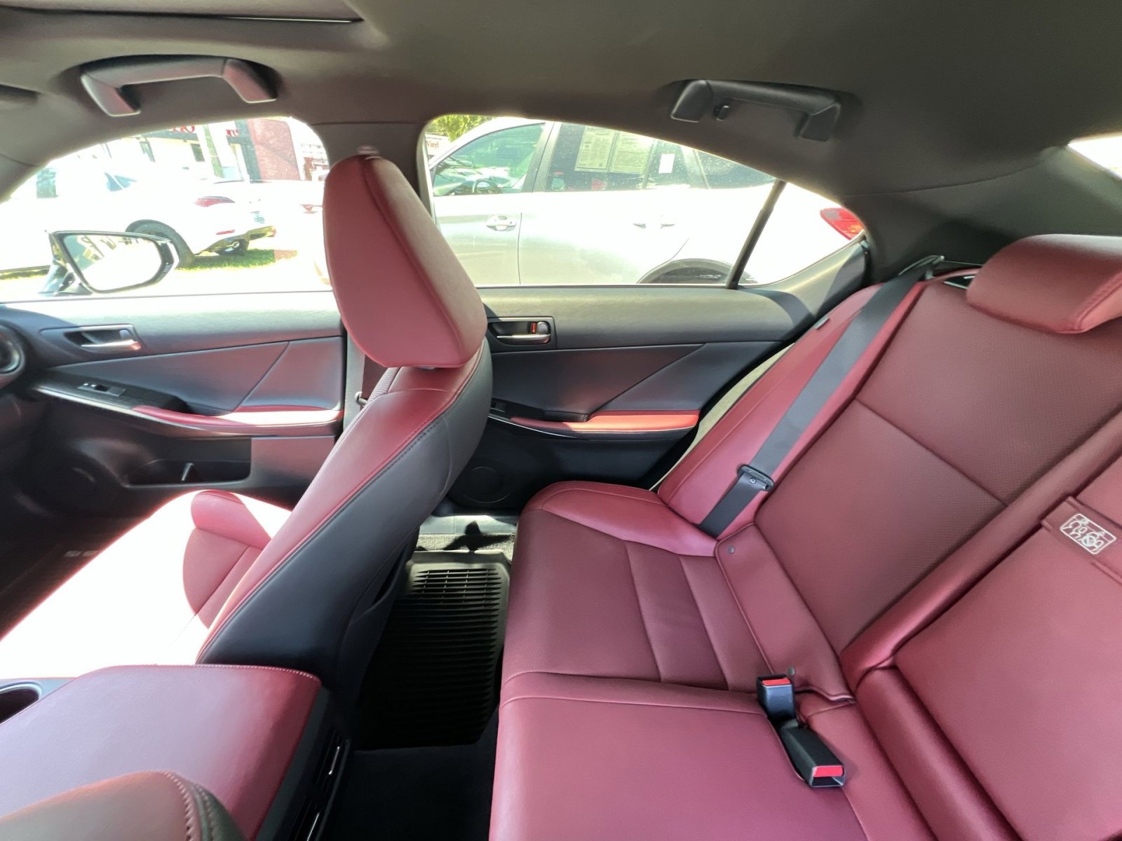 Used 2023 Lexus IS 300 AWD w/ Premium Package image 3