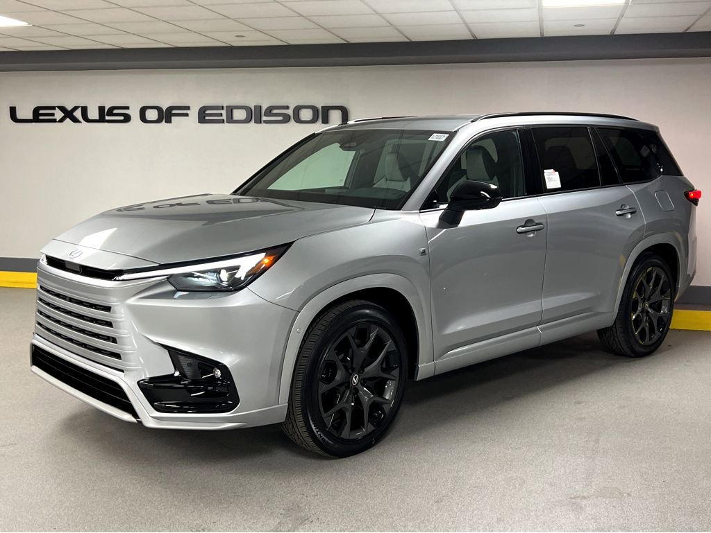 New 2026 Lexus TX 500h AWD image 3