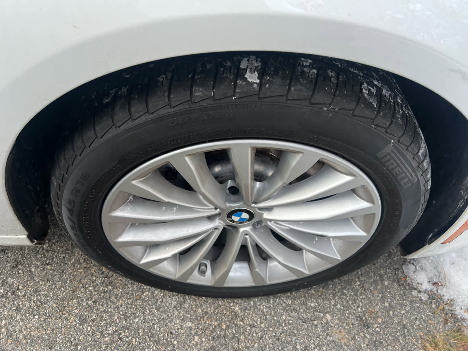 Used 2023 BMW 530i xDrive w/ Premium Package image 15