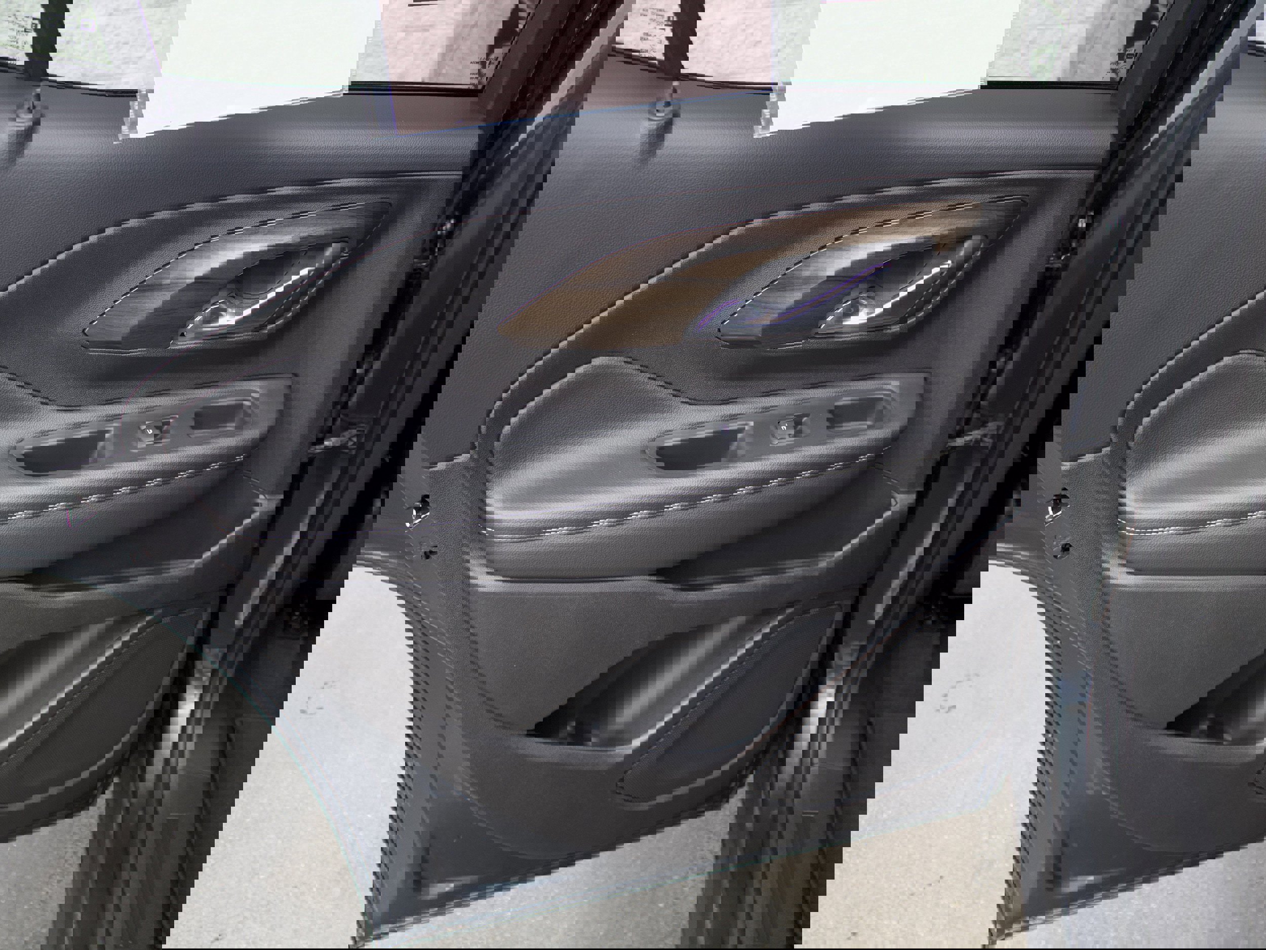 Used 2018 GMC Terrain Denali w/ Advanced Safety Package image 26