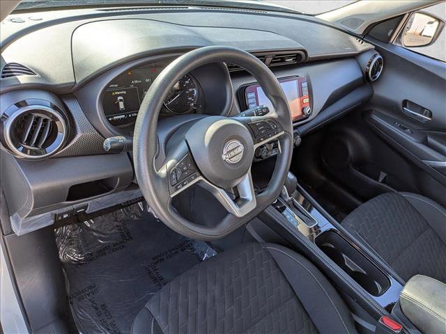 Used 2022 Nissan Kicks SV image 10