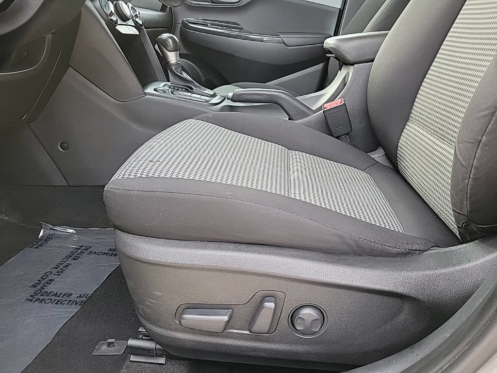 Used 2018 Hyundai Kona SEL w/ SEL Tech Package 02 AWD/4WD image 11