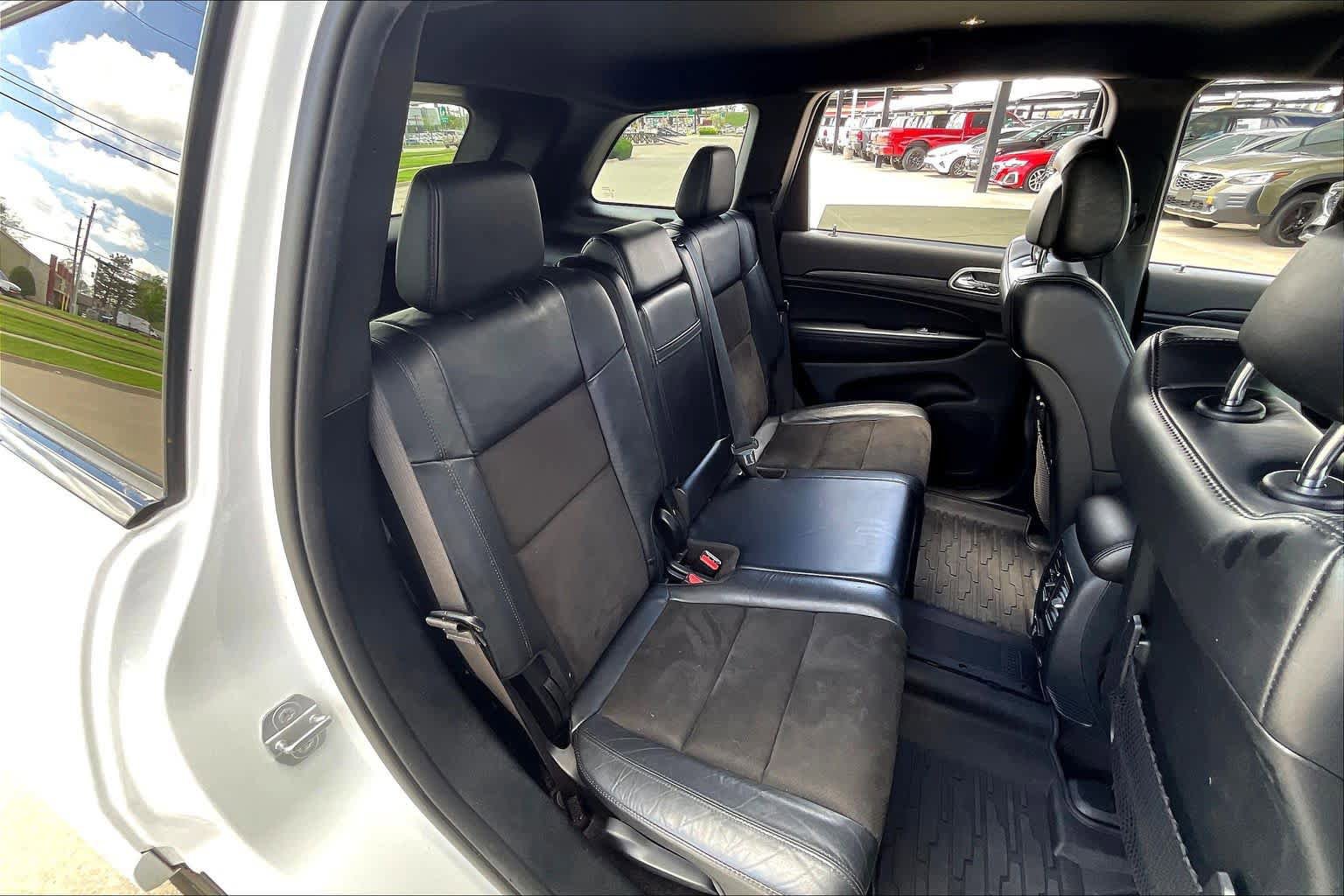 Used 2019 Jeep Grand Cherokee Altitude AWD/4WD image 19