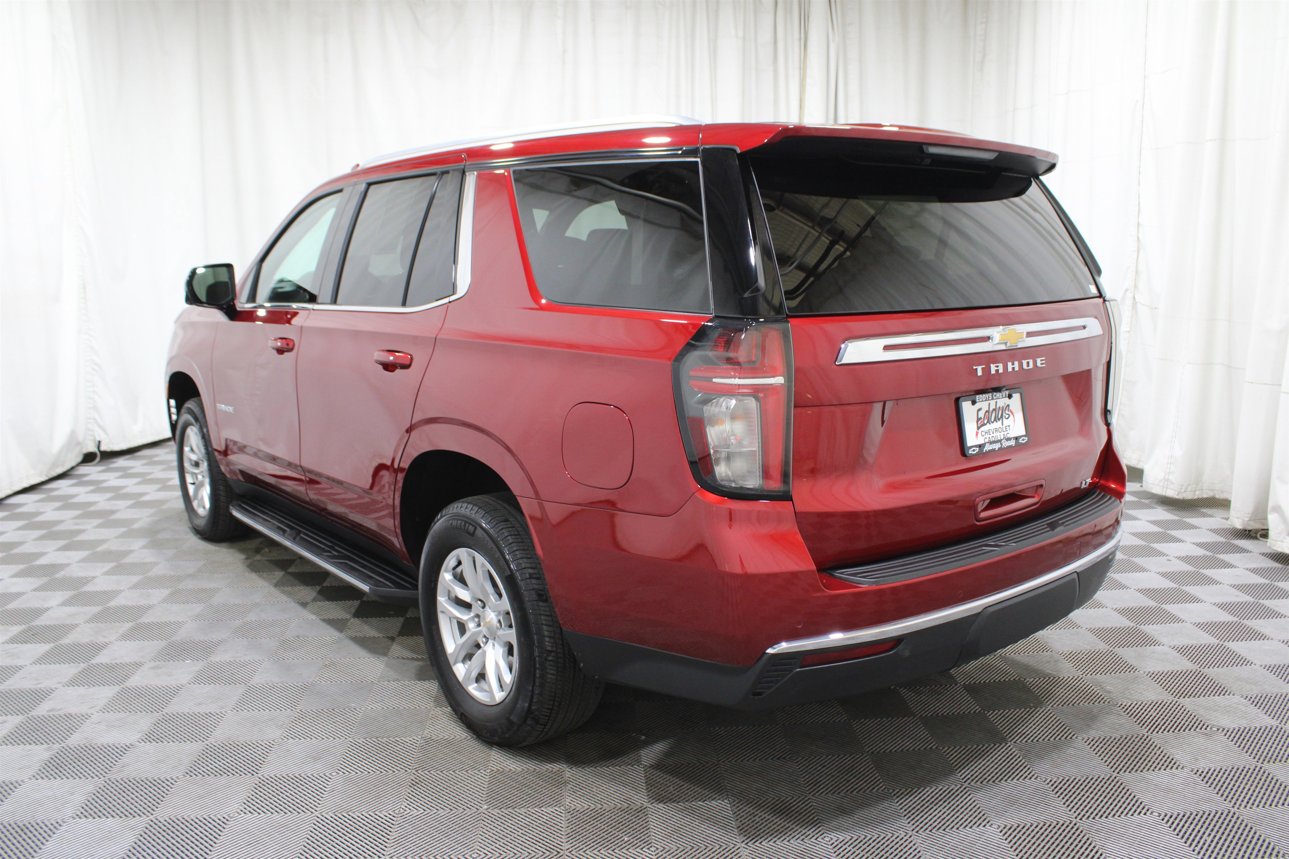 Used 2024 Chevrolet Tahoe LT w/ Luxury Package image 40