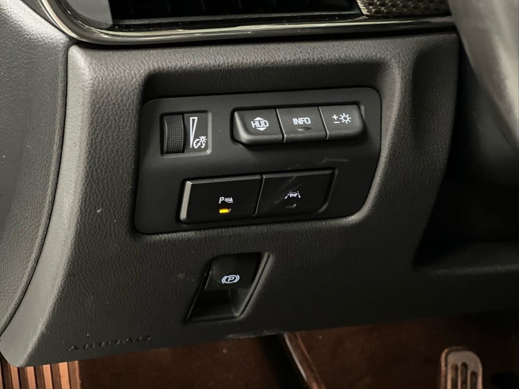 Used 2016 Cadillac ATS V w/ Carbon Fiber Package image 28