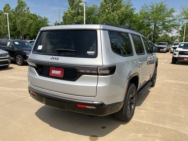 New 2026 Jeep Grand Wagoneer Limited w/ Convenience Group I AWD/4WD image 7