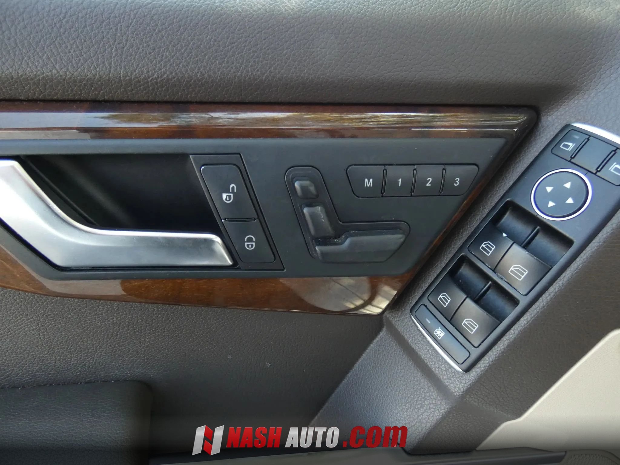 Used 2015 Mercedes-Benz GLK 350 2WD image 44