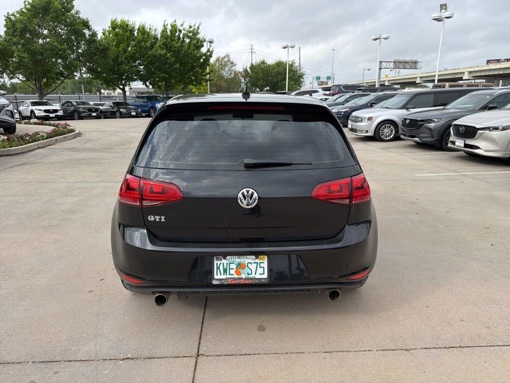 Used 2017 Volkswagen GTI S image 4