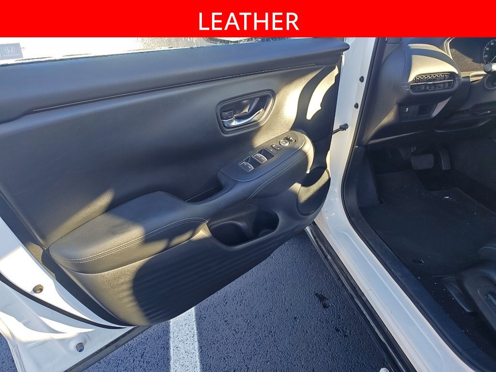 Used 2024 Honda HR-V EX-L image 5