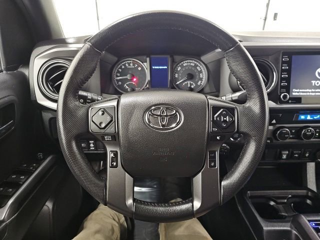 Used 2023 Toyota Tacoma TRD Off-Road image 18