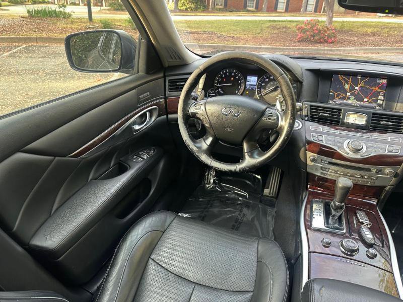 Used 2011 INFINITI M37 w/ Sport Pkg RWD image 36