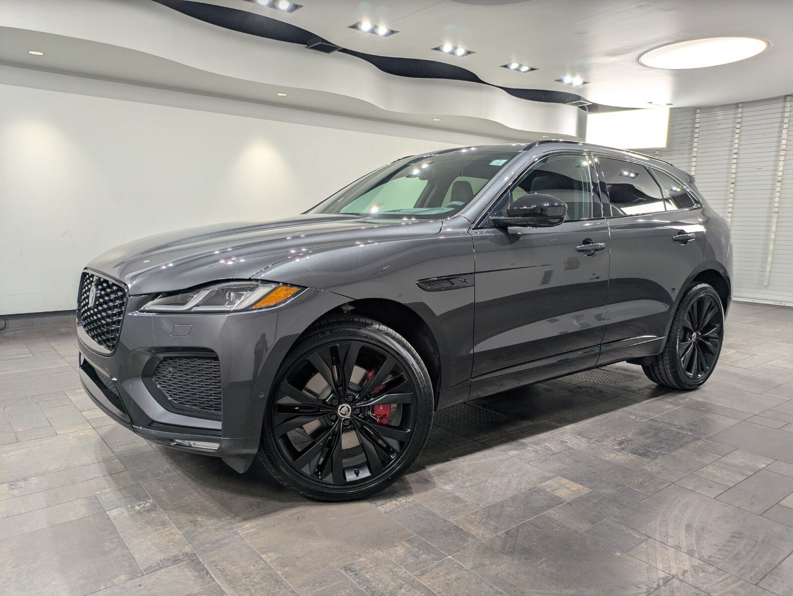 New 2026 Jaguar F-PACE R-Dynamic S AWD/4WD image 1