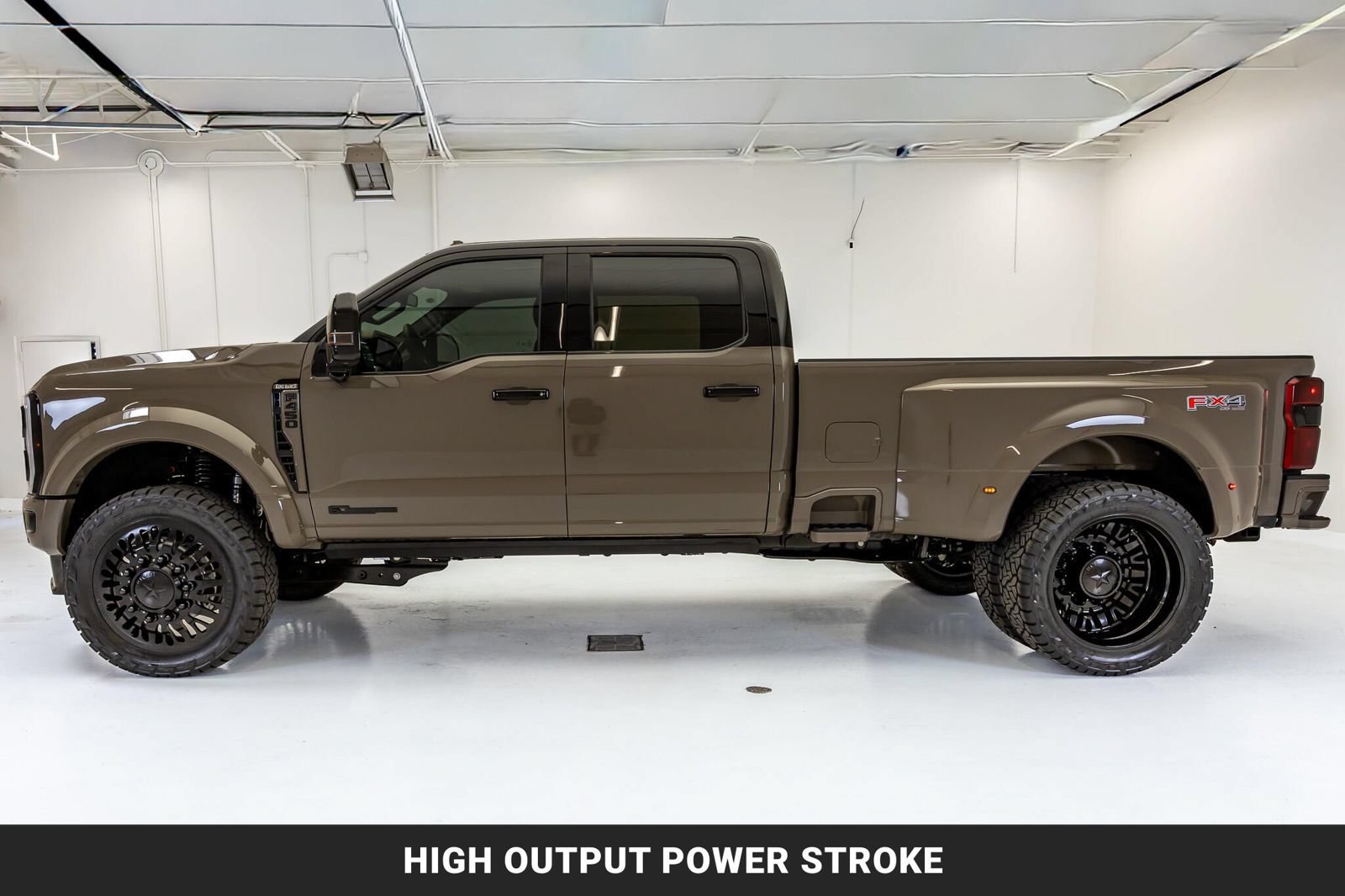 Used 2026 Ford F450 King Ranch w/ Chrome Package AWD/4WD image 6
