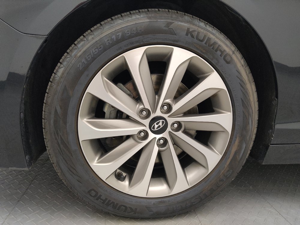 Used 2017 Hyundai Sonata Sport w/ Value Edition Package 02 FWD image 31