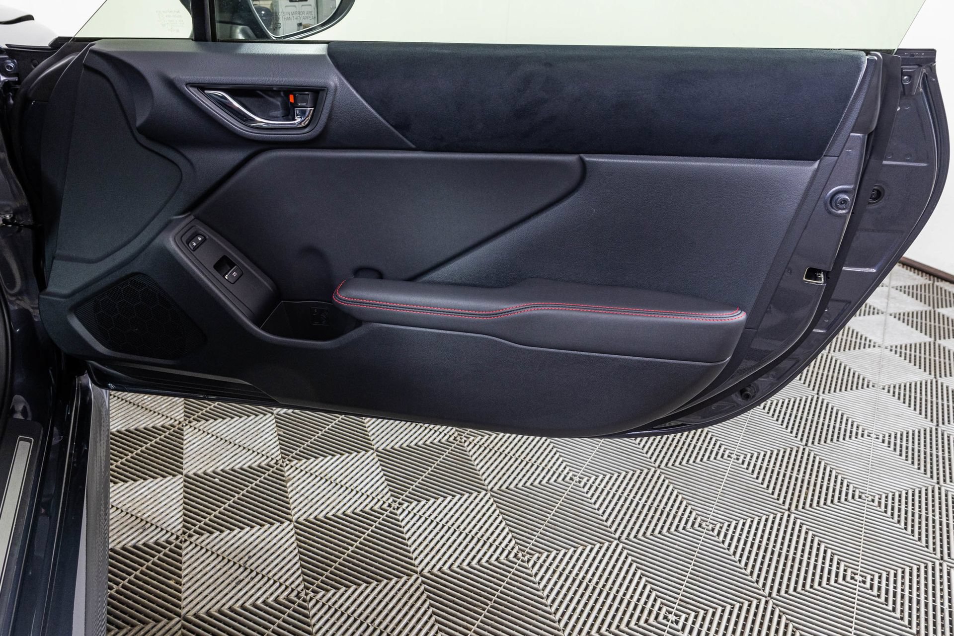 Used 2024 Subaru BRZ Limited RWD image 38