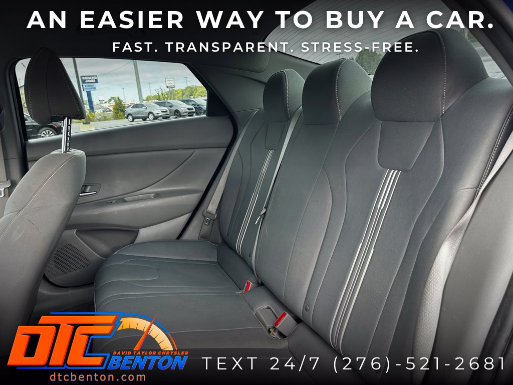Used 2023 Hyundai Elantra SEL FWD image 22