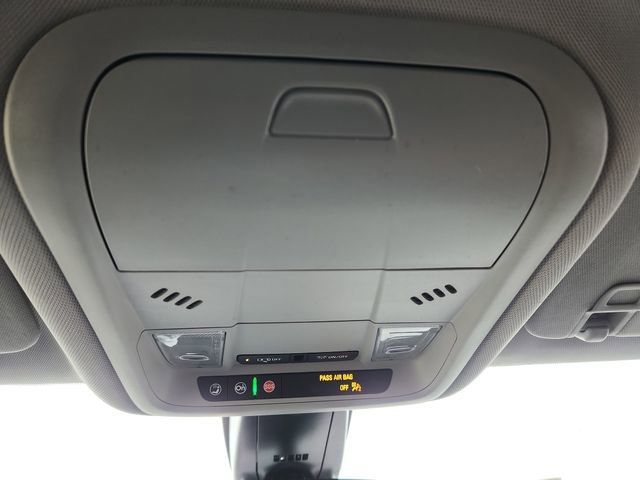 Used 2023 Chevrolet Blazer LT image 46