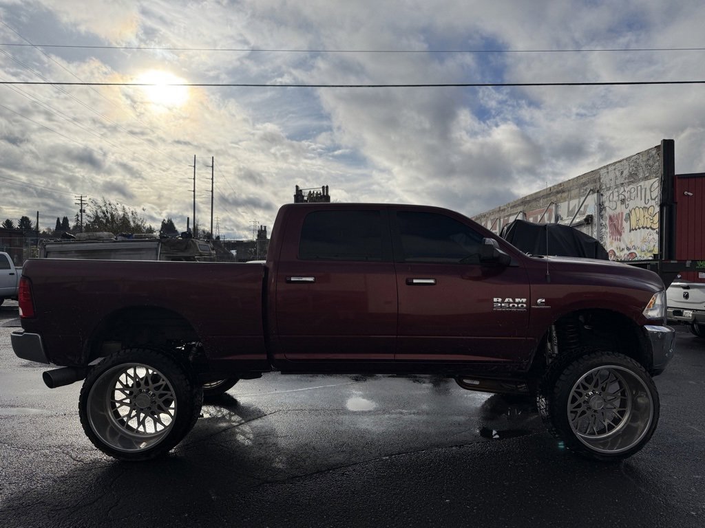 Used 2017 RAM 2500 SLT w/ Luxury Group image 8