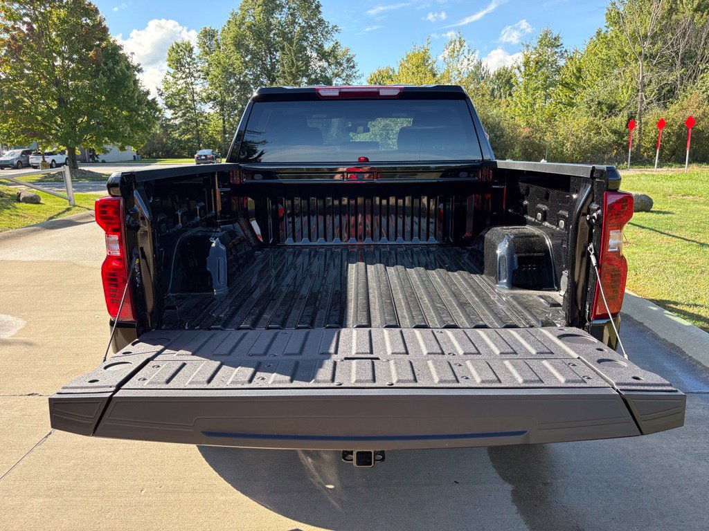 New 2026 Chevrolet Silverado 1500 Custom AWD/4WD image 46