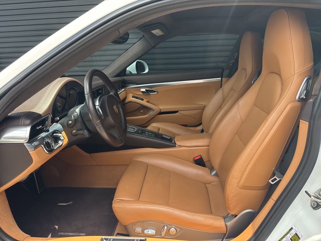Certified 2016 Porsche 911 Carrera S RWD image 5