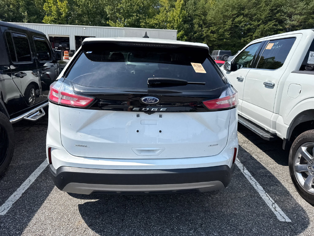 Used 2024 Ford Edge SEL AWD/4WD image 12