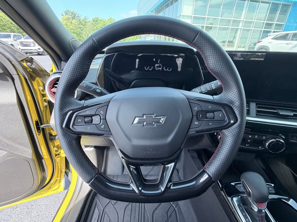 Used 2024 Chevrolet Trax RS w/ Driver Confidence Package FWD image 12