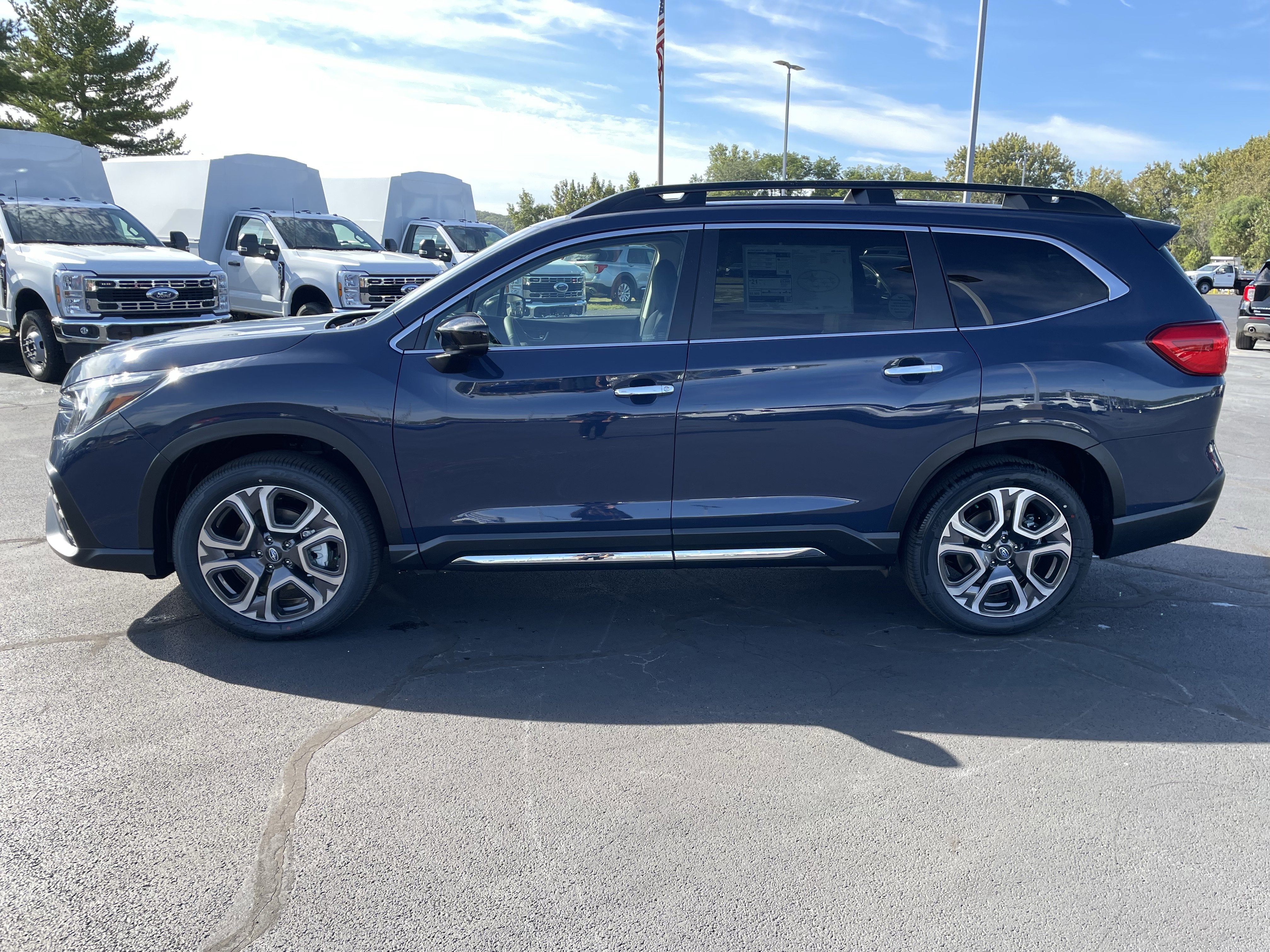New 2025 Subaru Ascent Touring image 2